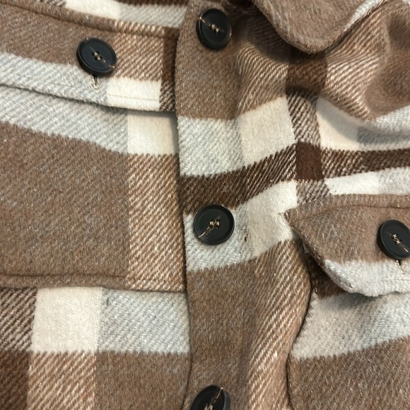 Brown Plaid Shacket - Picture 5 of 5